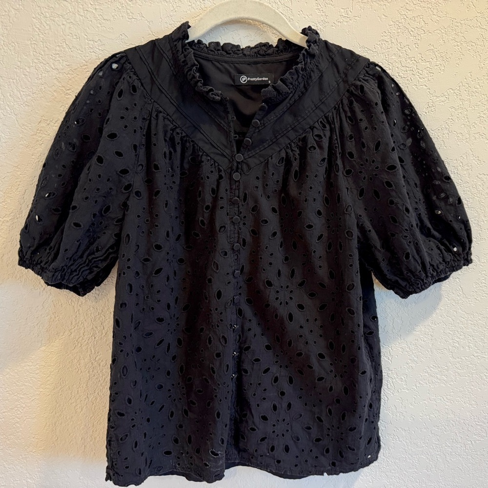 (SAND) Black Eyelet Blouse